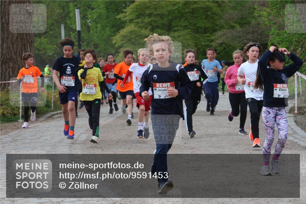 25.04.2026 - Das Zehntel Zöllner http://msf.ph/oto/9591453 25.04.2026 08:39:15 Laufen 3701, 1286 meine-sportfotos.de