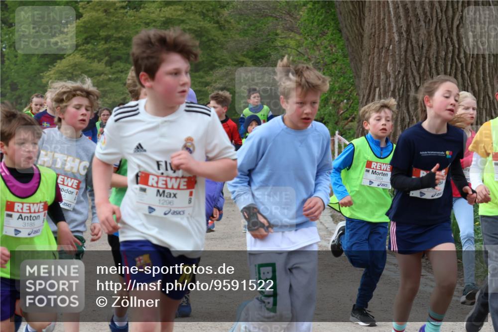 25.04.2026 - Das Zehntel Zöllner http://msf.ph/oto/9591522 25.04.2026 08:39:33 Laufen 3185, 5, 1296, 10, 3204 meine-sportfotos.de