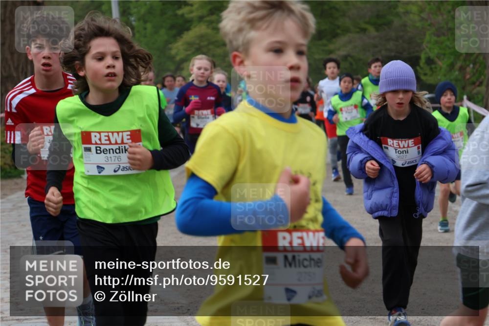 25.04.2026 - Das Zehntel Zöllner http://msf.ph/oto/9591527 25.04.2026 08:39:34 Laufen 3176, 2751, 3627 meine-sportfotos.de