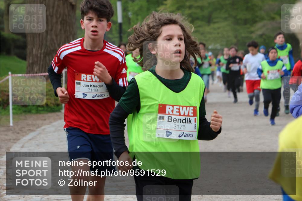 25.04.2026 - Das Zehntel Zöllner http://msf.ph/oto/9591529 25.04.2026 08:39:34 Laufen 3118, 3176, 3176 meine-sportfotos.de