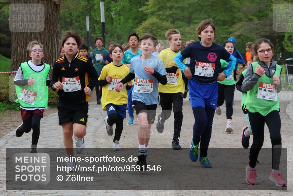 25.04.2026 - Das Zehntel Zöllner http://msf.ph/oto/9591546 25.04.2026 08:39:39 Laufen 2327, 3332, 2343, 3110, 3336 meine-sportfotos.de
