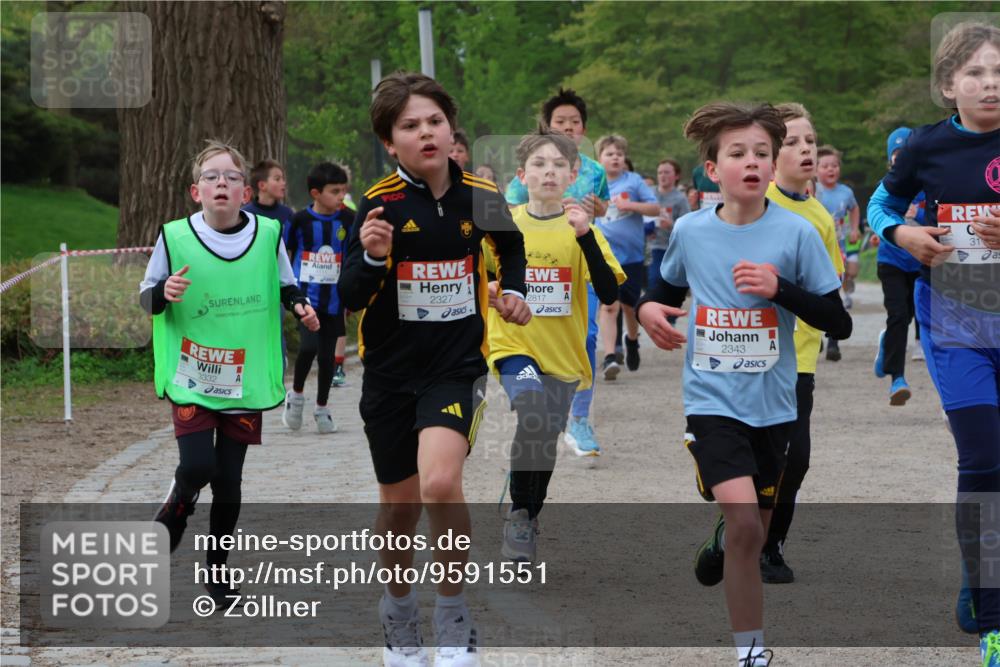 25.04.2026 - Das Zehntel Zöllner http://msf.ph/oto/9591551 25.04.2026 08:39:40 Laufen 3332, 2327, 2817, 2343, 31 meine-sportfotos.de