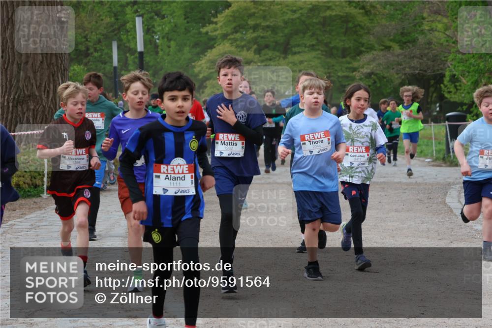 25.04.2026 - Das Zehntel Zöllner http://msf.ph/oto/9591564 25.04.2026 08:39:43 Laufen 1284, 1111, 1282, 2044, 3411 meine-sportfotos.de