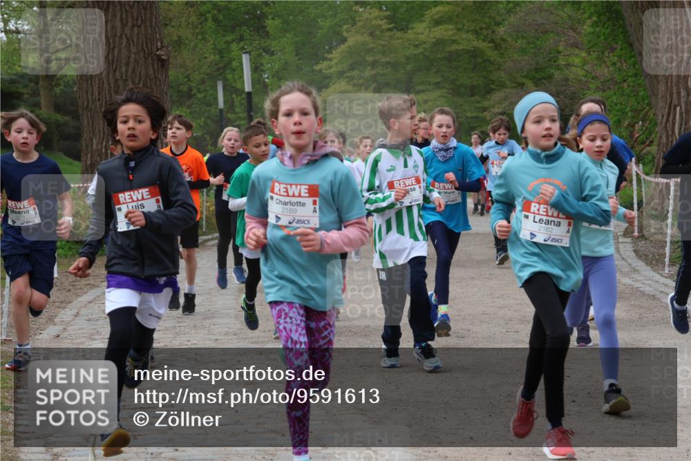 25.04.2026 - Das Zehntel Zöllner http://msf.ph/oto/9591613 25.04.2026 08:39:55 Laufen 2169, 2162 meine-sportfotos.de