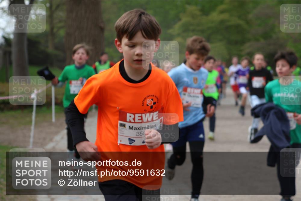 25.04.2026 - Das Zehntel Zöllner http://msf.ph/oto/9591632 25.04.2026 08:39:59 Laufen 358, 9 meine-sportfotos.de