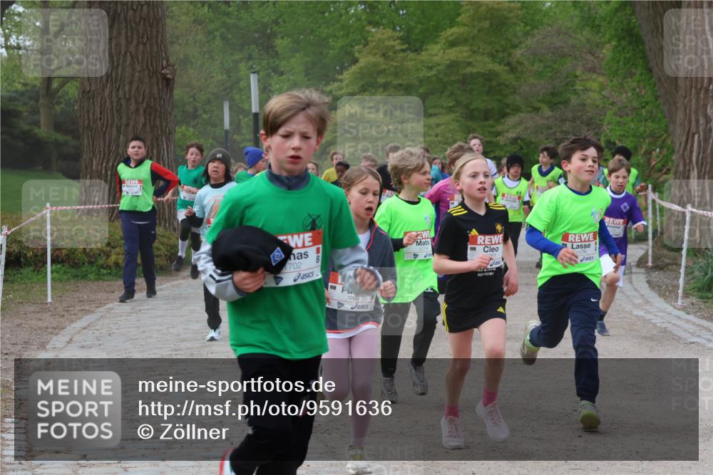 25.04.2026 - Das Zehntel Zöllner http://msf.ph/oto/9591636 25.04.2026 08:40:01 Laufen 702, 2299, 1514, 1509 meine-sportfotos.de