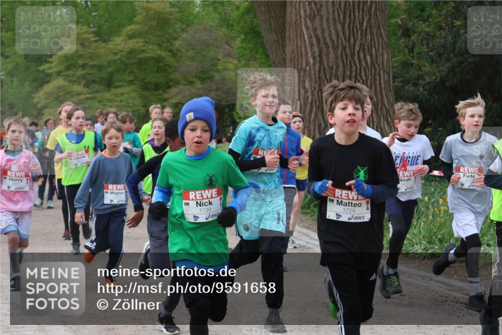 25.04.2026 - Das Zehntel Zöllner http://msf.ph/oto/9591658 25.04.2026 08:40:06 Laufen 2013, 1739, 1729, 3421, 3402 meine-sportfotos.de