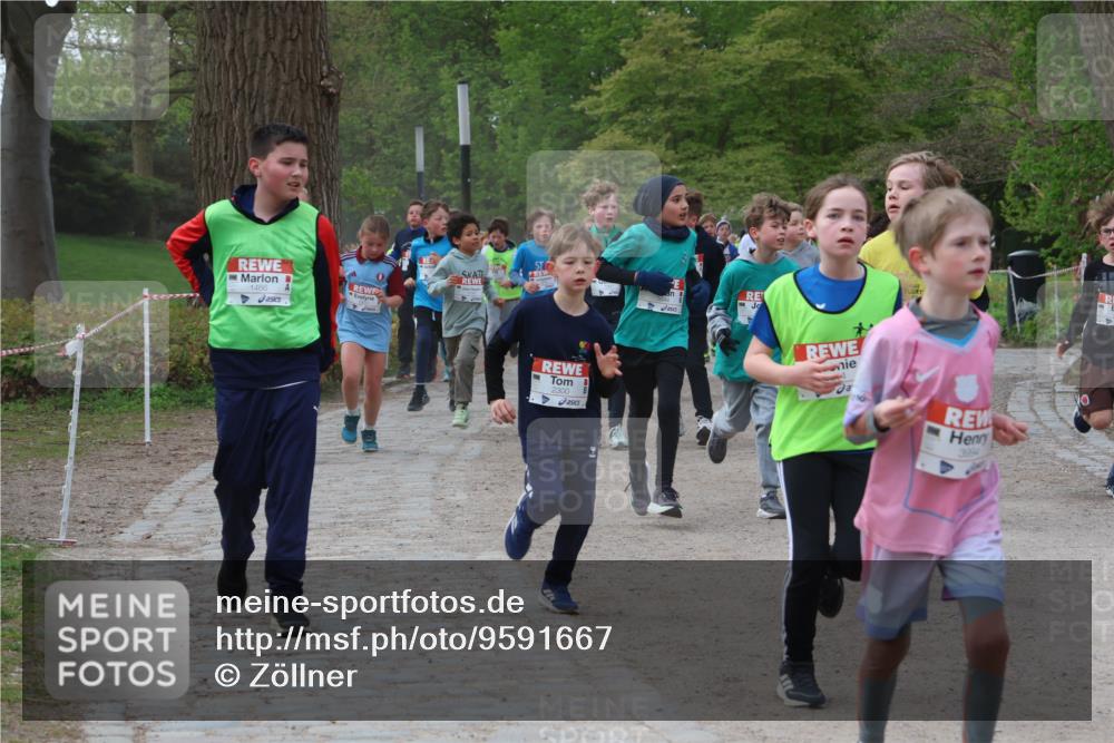 25.04.2026 - Das Zehntel Zöllner http://msf.ph/oto/9591667 25.04.2026 08:40:08 Laufen 1466, 2300, 3994 meine-sportfotos.de