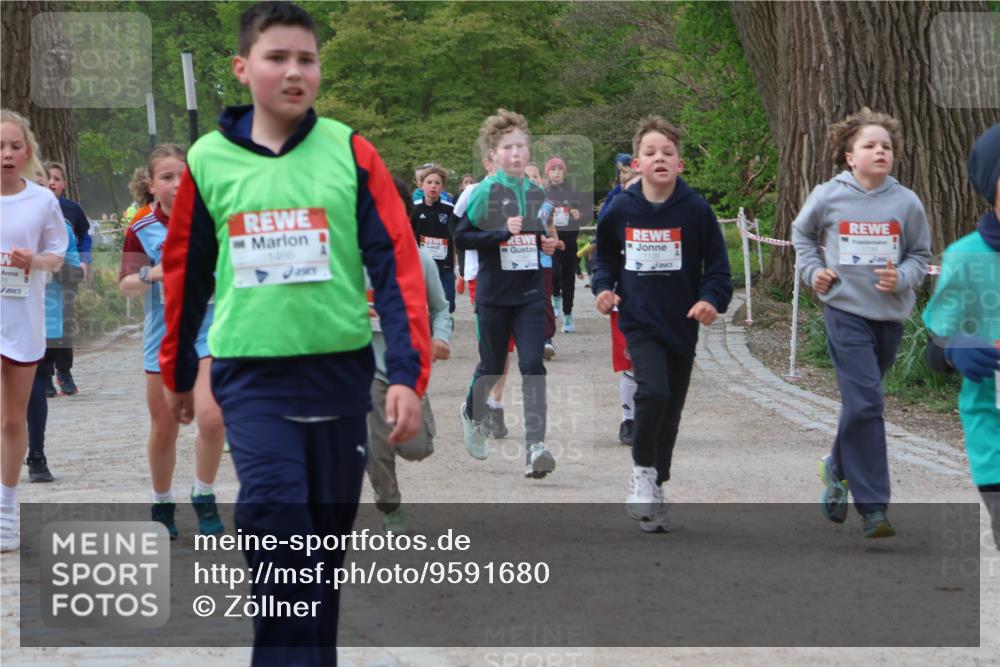 25.04.2026 - Das Zehntel Zöllner http://msf.ph/oto/9591680 25.04.2026 08:40:11 Laufen 28, 1466, 1136, 1138 meine-sportfotos.de