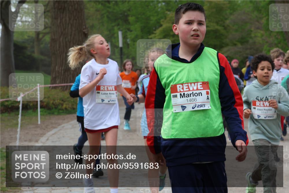 25.04.2026 - Das Zehntel Zöllner http://msf.ph/oto/9591683 25.04.2026 08:40:12 Laufen 1028, 11, 1466, 1466, 1147 meine-sportfotos.de