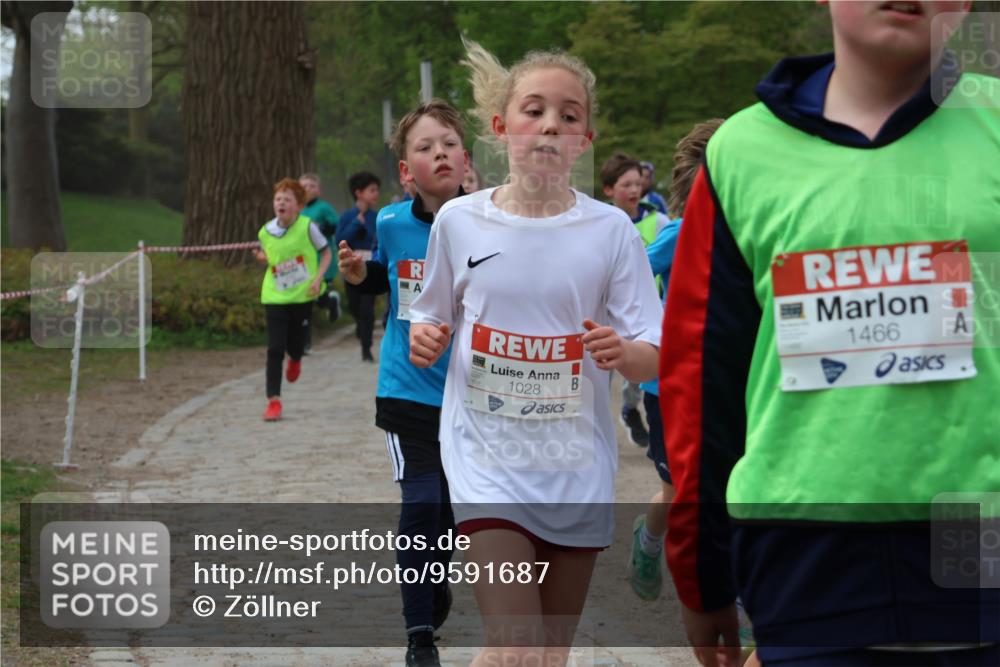 25.04.2026 - Das Zehntel Zöllner http://msf.ph/oto/9591687 25.04.2026 08:40:13 Laufen 1028, 1466 meine-sportfotos.de