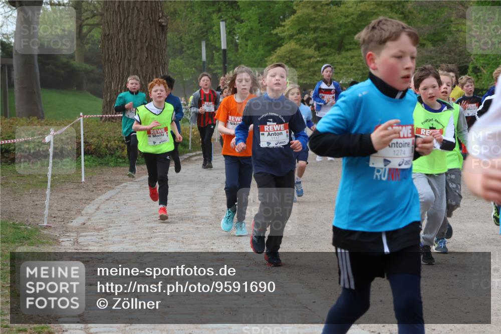 25.04.2026 - Das Zehntel Zöllner http://msf.ph/oto/9591690 25.04.2026 08:40:14 Laufen 1117, 1274 meine-sportfotos.de