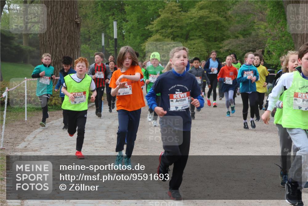 25.04.2026 - Das Zehntel Zöllner http://msf.ph/oto/9591693 25.04.2026 08:40:14 Laufen 2079, 1117, 1122 meine-sportfotos.de