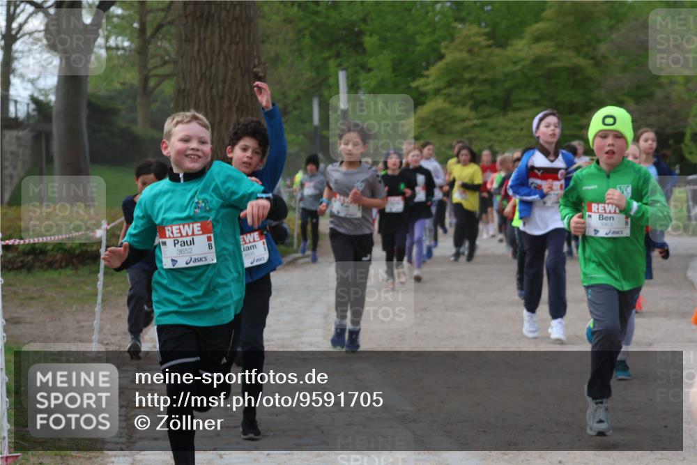 25.04.2026 - Das Zehntel Zöllner http://msf.ph/oto/9591705 25.04.2026 08:40:17 Laufen 3652, 3605, 3963, 0 meine-sportfotos.de