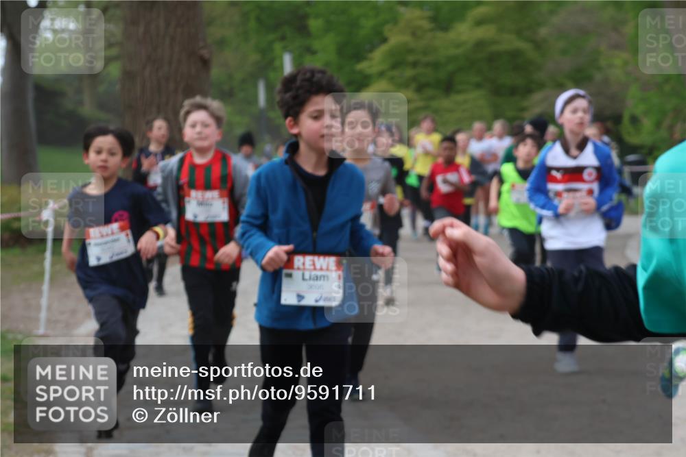 25.04.2026 - Das Zehntel Zöllner http://msf.ph/oto/9591711 25.04.2026 08:40:18 Laufen 3606 meine-sportfotos.de