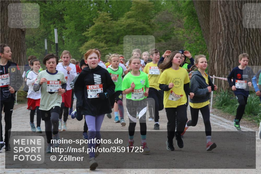 25.04.2026 - Das Zehntel Zöllner http://msf.ph/oto/9591725 25.04.2026 08:40:22 Laufen 3630, 1027, 2332, 1515 meine-sportfotos.de