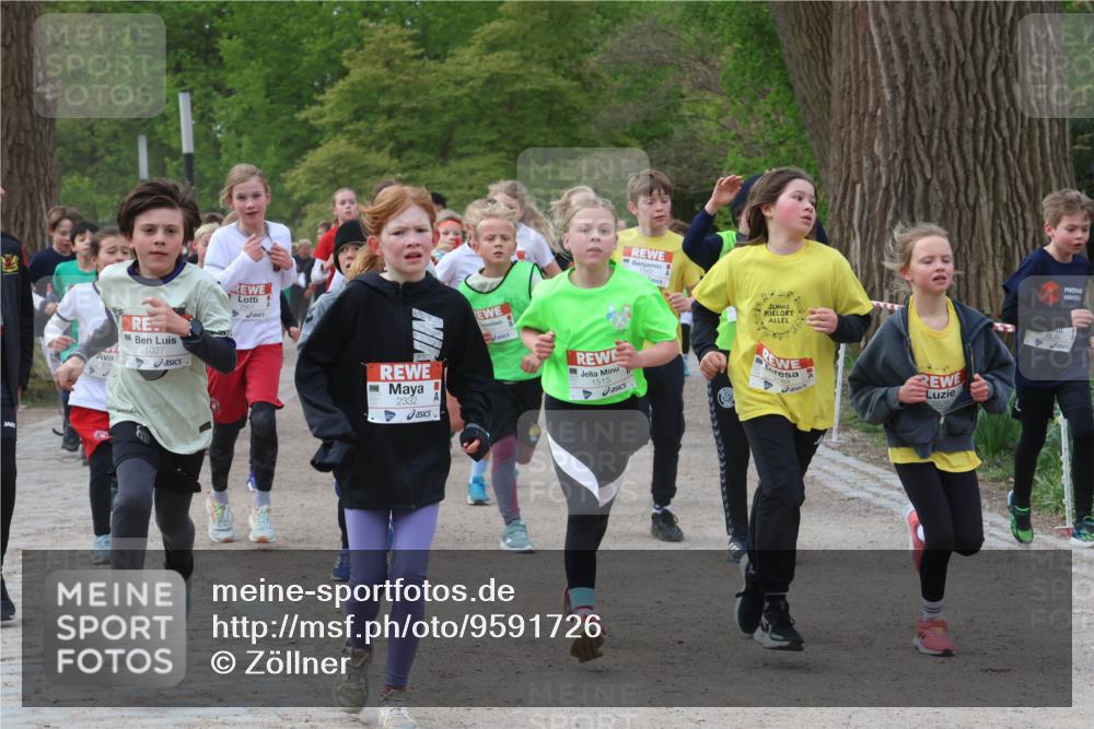 25.04.2026 - Das Zehntel Zöllner http://msf.ph/oto/9591726 25.04.2026 08:40:22 Laufen 1027, 2332, 1589, 1515, 789, 2826 meine-sportfotos.de