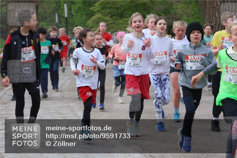 25.04.2026 - Das Zehntel Zöllner http://msf.ph/oto/9591733 25.04.2026 08:40:24 Laufen 3630, 2909, 1589, 2901, 1319, 3691, 3300 meine-sportfotos.de