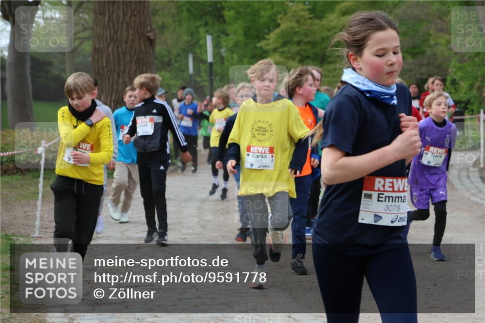 25.04.2026 - Das Zehntel Zöllner http://msf.ph/oto/9591778 25.04.2026 08:40:35 Laufen 2824, 3078 meine-sportfotos.de