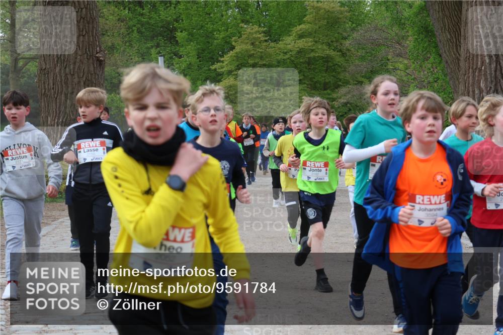25.04.2026 - Das Zehntel Zöllner http://msf.ph/oto/9591784 25.04.2026 08:40:37 Laufen 2171, 2155, 2062, 3594 meine-sportfotos.de