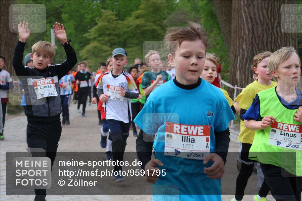 25.04.2026 - Das Zehntel Zöllner http://msf.ph/oto/9591795 25.04.2026 08:40:39 Laufen 2155, 1771, 3178 meine-sportfotos.de