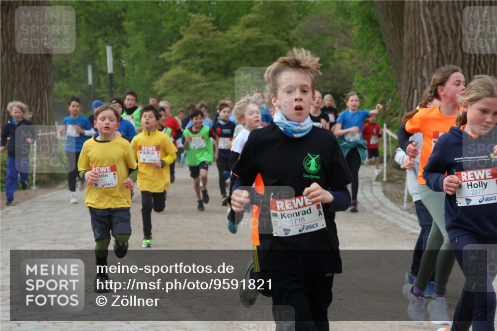 25.04.2026 - Das Zehntel Zöllner http://msf.ph/oto/9591821 25.04.2026 08:40:45 Laufen 1718, 2277 meine-sportfotos.de