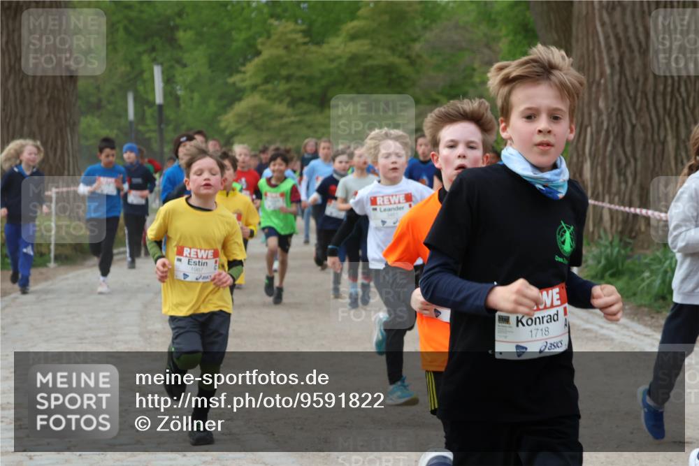 25.04.2026 - Das Zehntel Zöllner http://msf.ph/oto/9591822 25.04.2026 08:40:46 Laufen 1987, 1718 meine-sportfotos.de