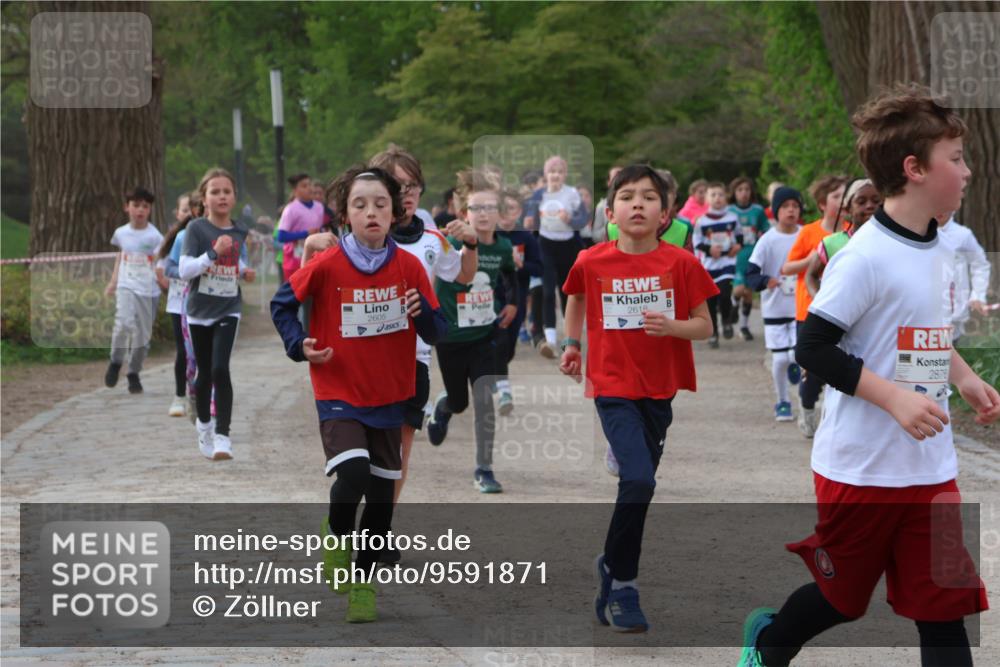 25.04.2026 - Das Zehntel Zöllner http://msf.ph/oto/9591871 25.04.2026 08:40:57 Laufen 2605, 2618, 2876 meine-sportfotos.de
