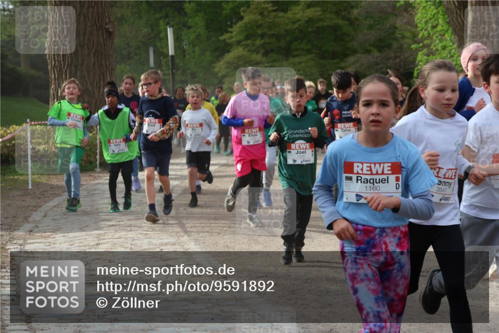 25.04.2026 - Das Zehntel Zöllner http://msf.ph/oto/9591892 25.04.2026 08:41:02 Laufen 1328, 1160, 3547 meine-sportfotos.de