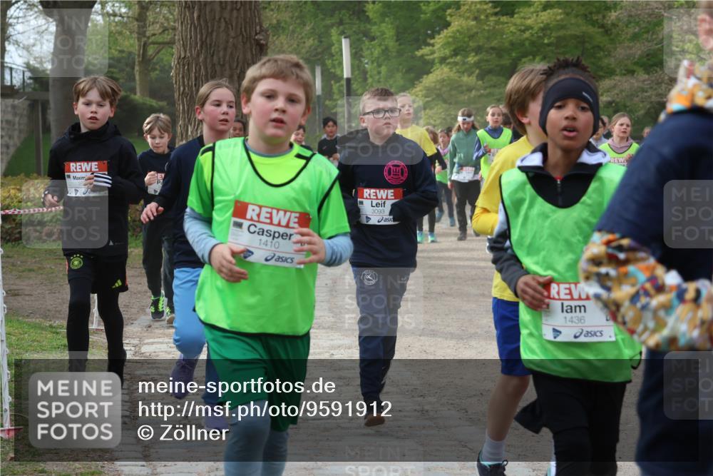 25.04.2026 - Das Zehntel Zöllner http://msf.ph/oto/9591912 25.04.2026 08:41:06 Laufen 1410, 3093, 1436 meine-sportfotos.de