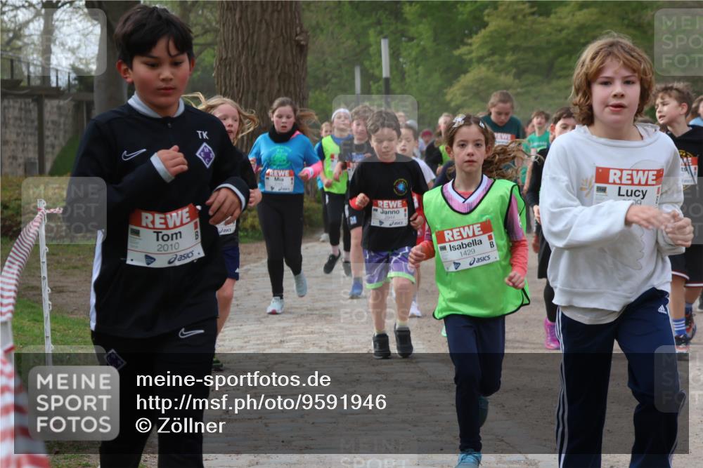 25.04.2026 - Das Zehntel Zöllner http://msf.ph/oto/9591946 25.04.2026 08:41:14 Laufen 2010, 2944, 1429, 29 meine-sportfotos.de