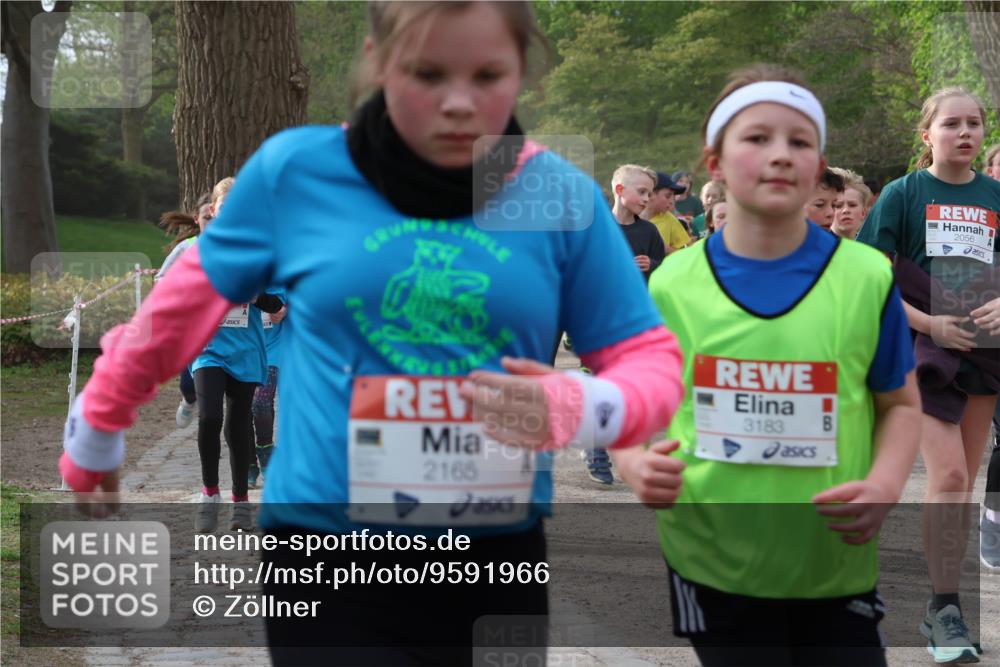 25.04.2026 - Das Zehntel Zöllner http://msf.ph/oto/9591966 25.04.2026 08:41:19 Laufen 3183, 2165, 2056 meine-sportfotos.de