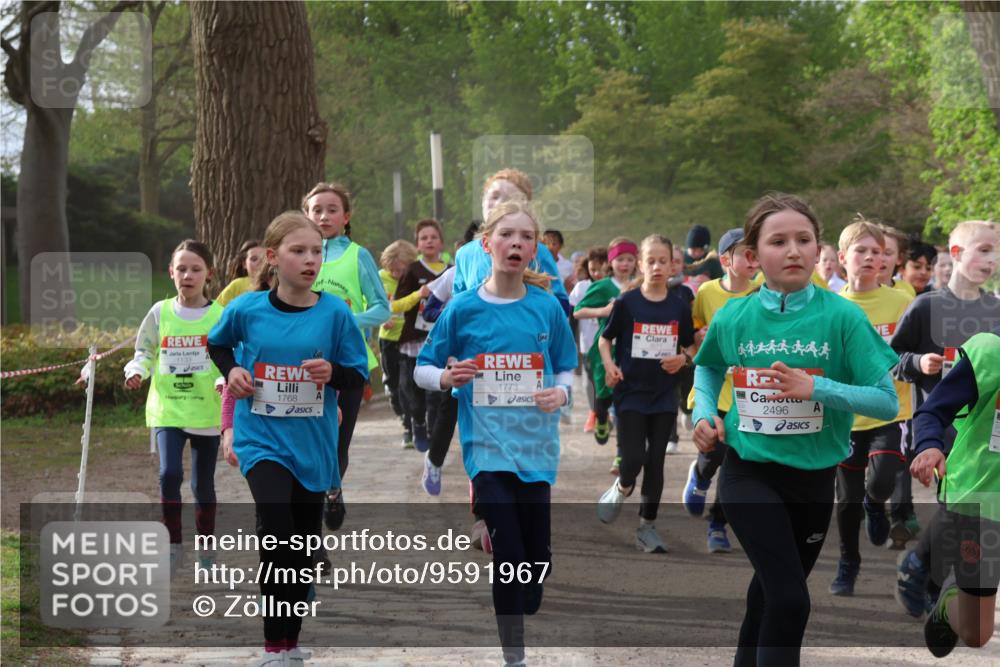 25.04.2026 - Das Zehntel Zöllner http://msf.ph/oto/9591967 25.04.2026 08:41:20 Laufen 1768, 1773, 2496 meine-sportfotos.de