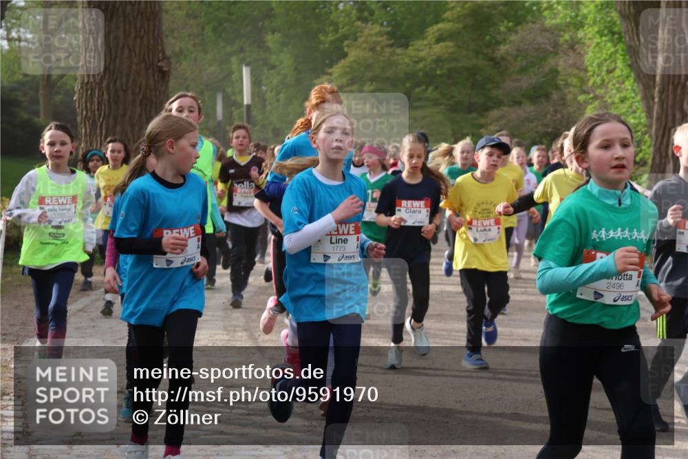 25.04.2026 - Das Zehntel Zöllner http://msf.ph/oto/9591970 25.04.2026 08:41:21 Laufen 1133, 1773, 3077, 2496 meine-sportfotos.de