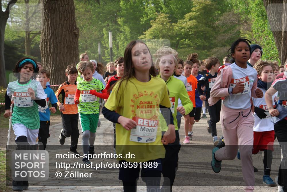 25.04.2026 - Das Zehntel Zöllner http://msf.ph/oto/9591989 25.04.2026 08:41:25 Laufen 3984, 2727 meine-sportfotos.de