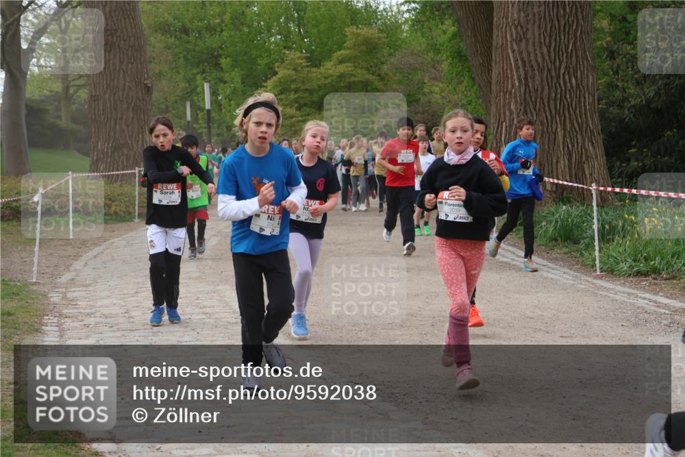 25.04.2026 - Das Zehntel Zöllner http://msf.ph/oto/9592038 25.04.2026 08:41:37 Laufen 2039 meine-sportfotos.de