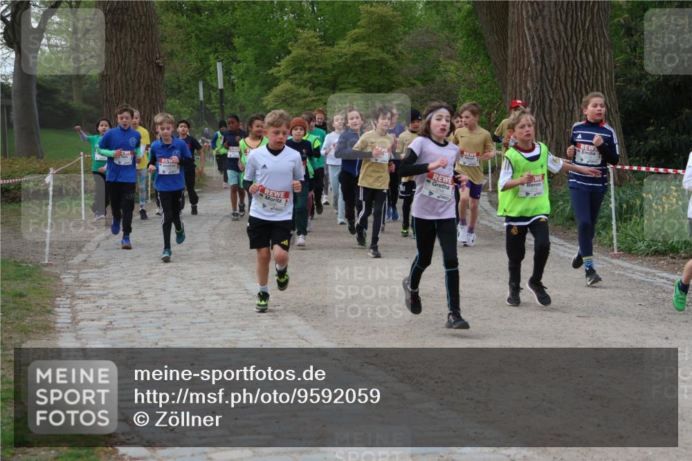 25.04.2026 - Das Zehntel Zöllner http://msf.ph/oto/9592059 25.04.2026 08:41:41 Laufen  meine-sportfotos.de
