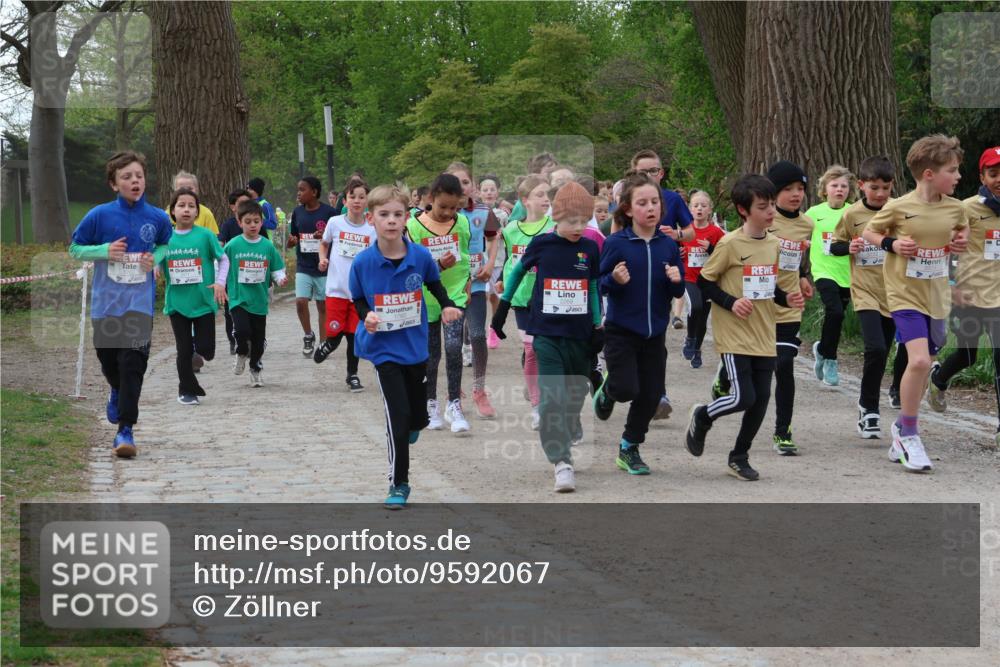 25.04.2026 - Das Zehntel Zöllner http://msf.ph/oto/9592067 25.04.2026 08:41:43 Laufen 1762 meine-sportfotos.de