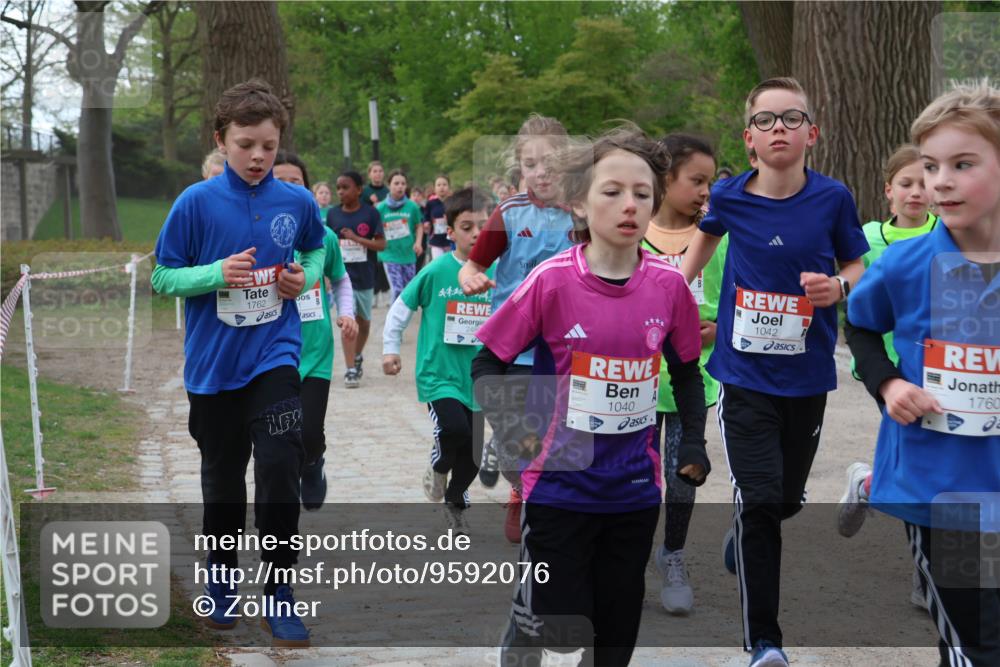 25.04.2026 - Das Zehntel Zöllner http://msf.ph/oto/9592076 25.04.2026 08:41:45 Laufen 1762, 1040, 1042, 1760 meine-sportfotos.de