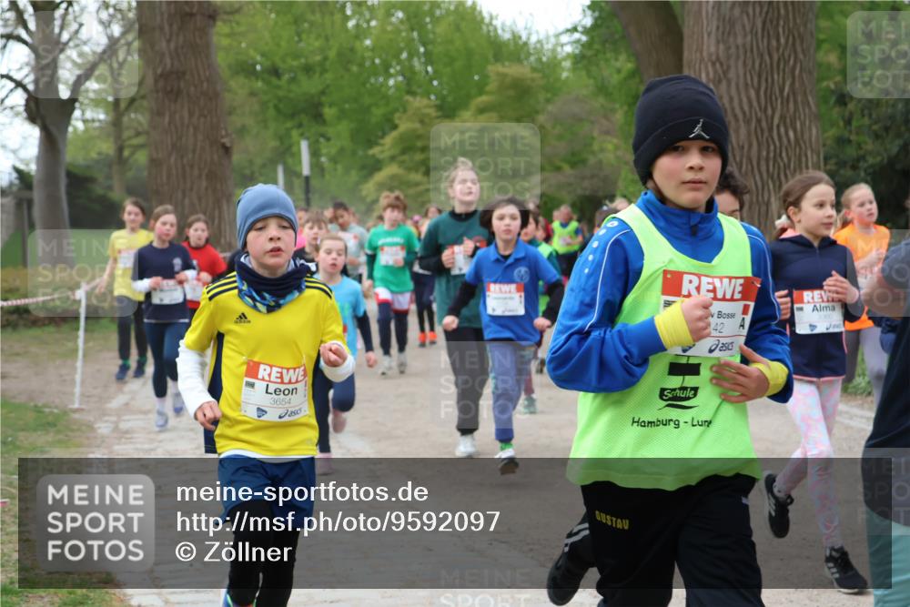 25.04.2026 - Das Zehntel Zöllner http://msf.ph/oto/9592097 25.04.2026 08:41:51 Laufen 3654, 42 meine-sportfotos.de