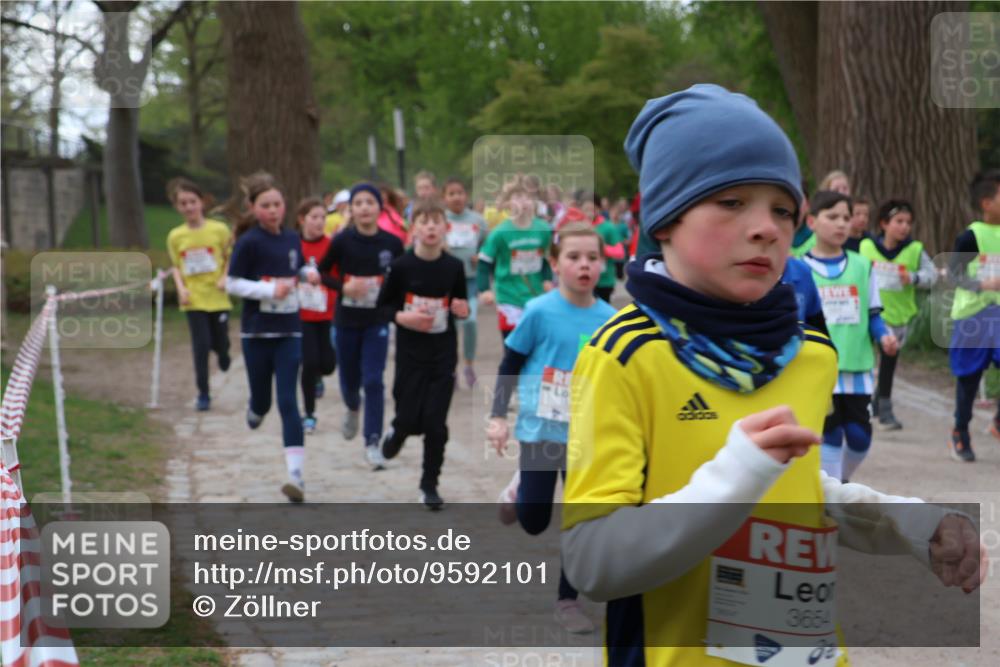 25.04.2026 - Das Zehntel Zöllner http://msf.ph/oto/9592101 25.04.2026 08:41:52 Laufen 3654 meine-sportfotos.de