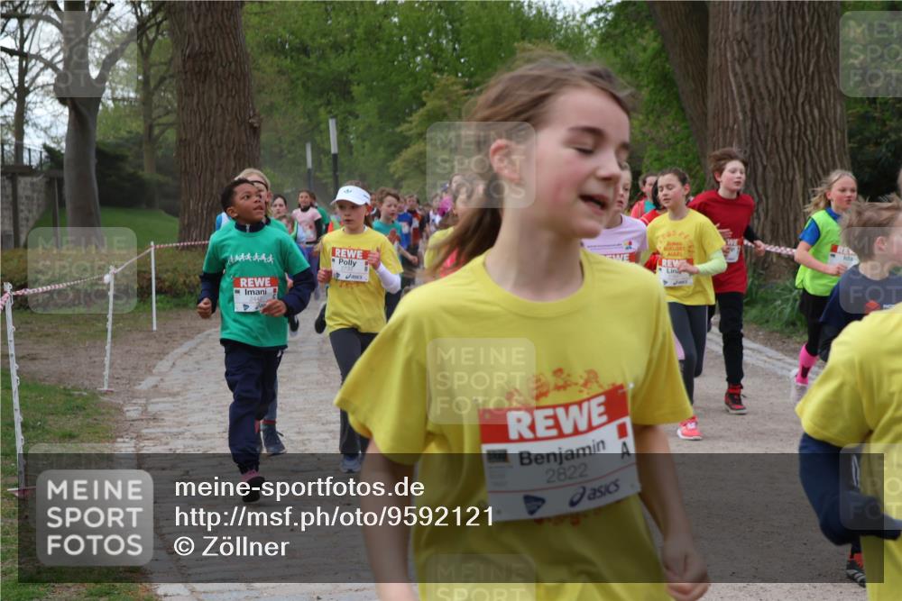 25.04.2026 - Das Zehntel Zöllner http://msf.ph/oto/9592121 25.04.2026 08:41:56 Laufen 2822 meine-sportfotos.de