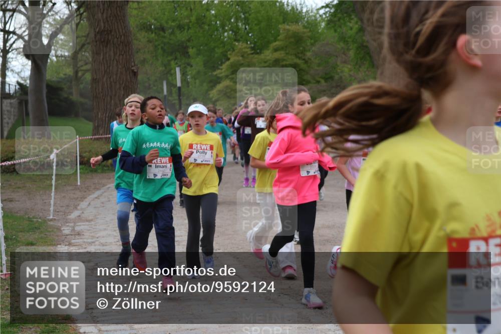 25.04.2026 - Das Zehntel Zöllner http://msf.ph/oto/9592124 25.04.2026 08:41:56 Laufen 2442 meine-sportfotos.de