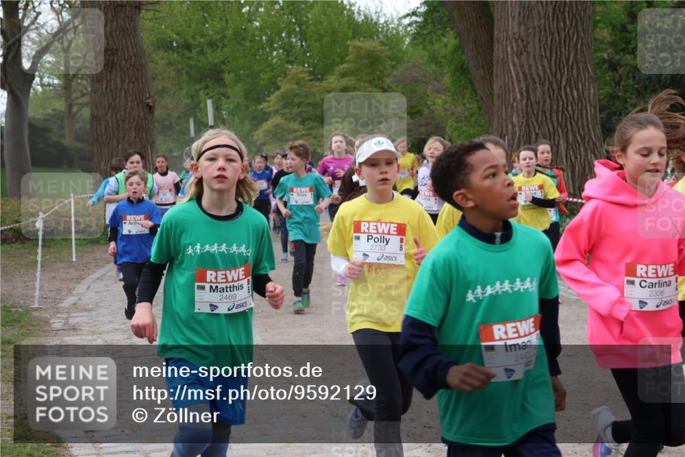 25.04.2026 - Das Zehntel Zöllner http://msf.ph/oto/9592129 25.04.2026 08:41:57 Laufen 4444444, 2469, 2733, 5000, 2336 meine-sportfotos.de