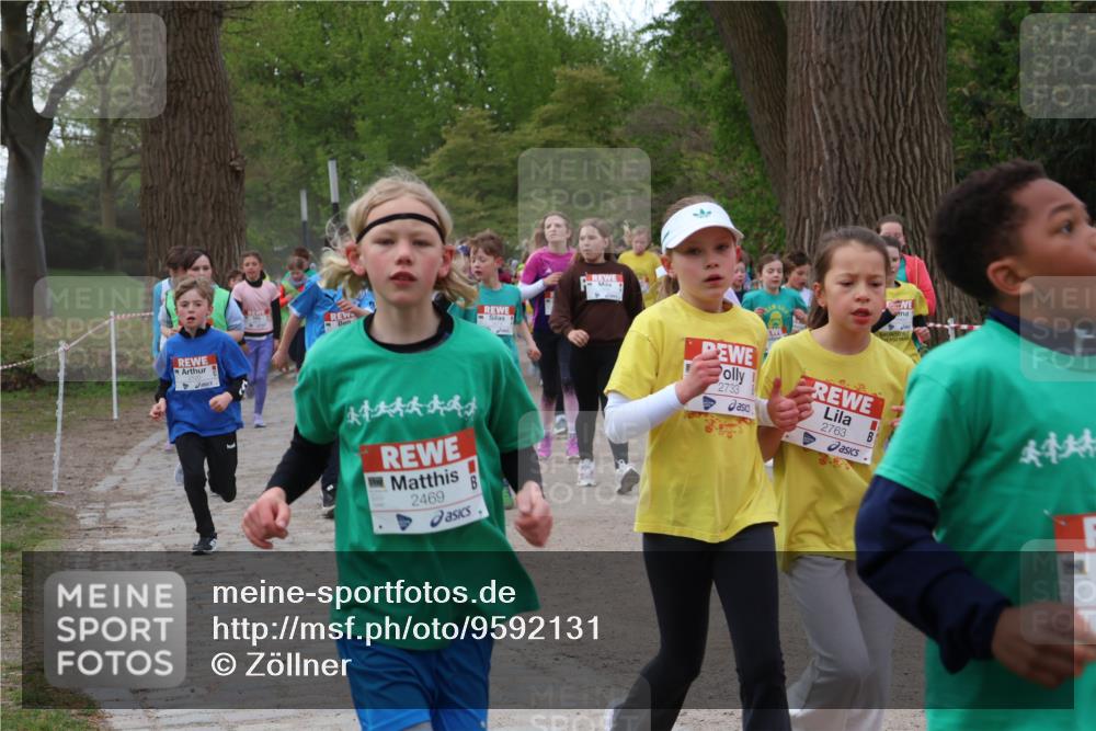 25.04.2026 - Das Zehntel Zöllner http://msf.ph/oto/9592131 25.04.2026 08:41:58 Laufen 44444444, 2469, 98, 2733, 2763, 4444 meine-sportfotos.de