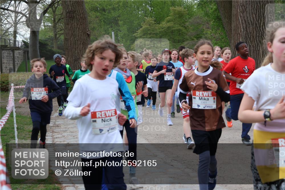 25.04.2026 - Das Zehntel Zöllner http://msf.ph/oto/9592165 25.04.2026 08:42:05 Laufen 3468, 3361 meine-sportfotos.de