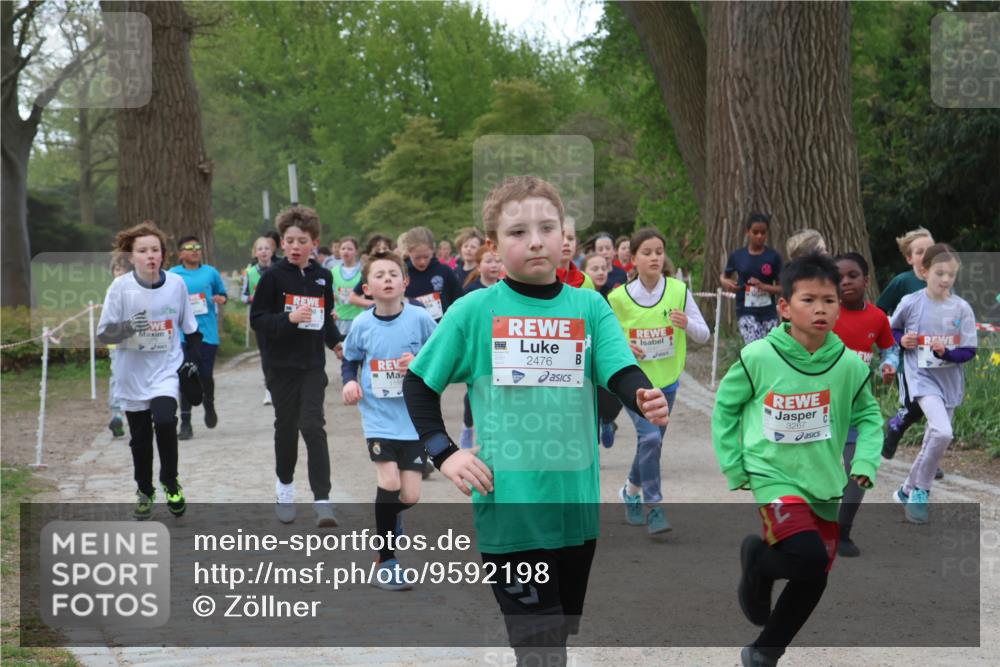 25.04.2026 - Das Zehntel Zöllner http://msf.ph/oto/9592198 25.04.2026 08:42:12 Laufen 1188, 2476, 3267 meine-sportfotos.de