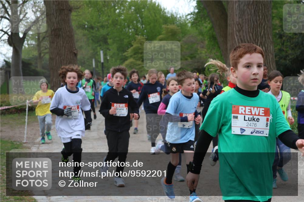 25.04.2026 - Das Zehntel Zöllner http://msf.ph/oto/9592201 25.04.2026 08:42:13 Laufen 2476 meine-sportfotos.de