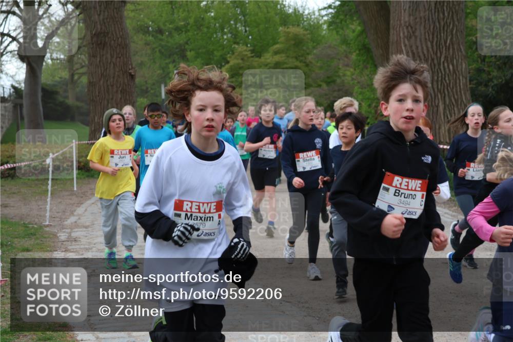 25.04.2026 - Das Zehntel Zöllner http://msf.ph/oto/9592206 25.04.2026 08:42:14 Laufen 2579, 3494 meine-sportfotos.de