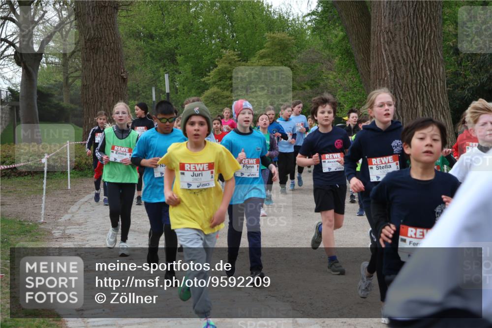 25.04.2026 - Das Zehntel Zöllner http://msf.ph/oto/9592209 25.04.2026 08:42:15 Laufen 2801, 1770, 3059, 1302 meine-sportfotos.de